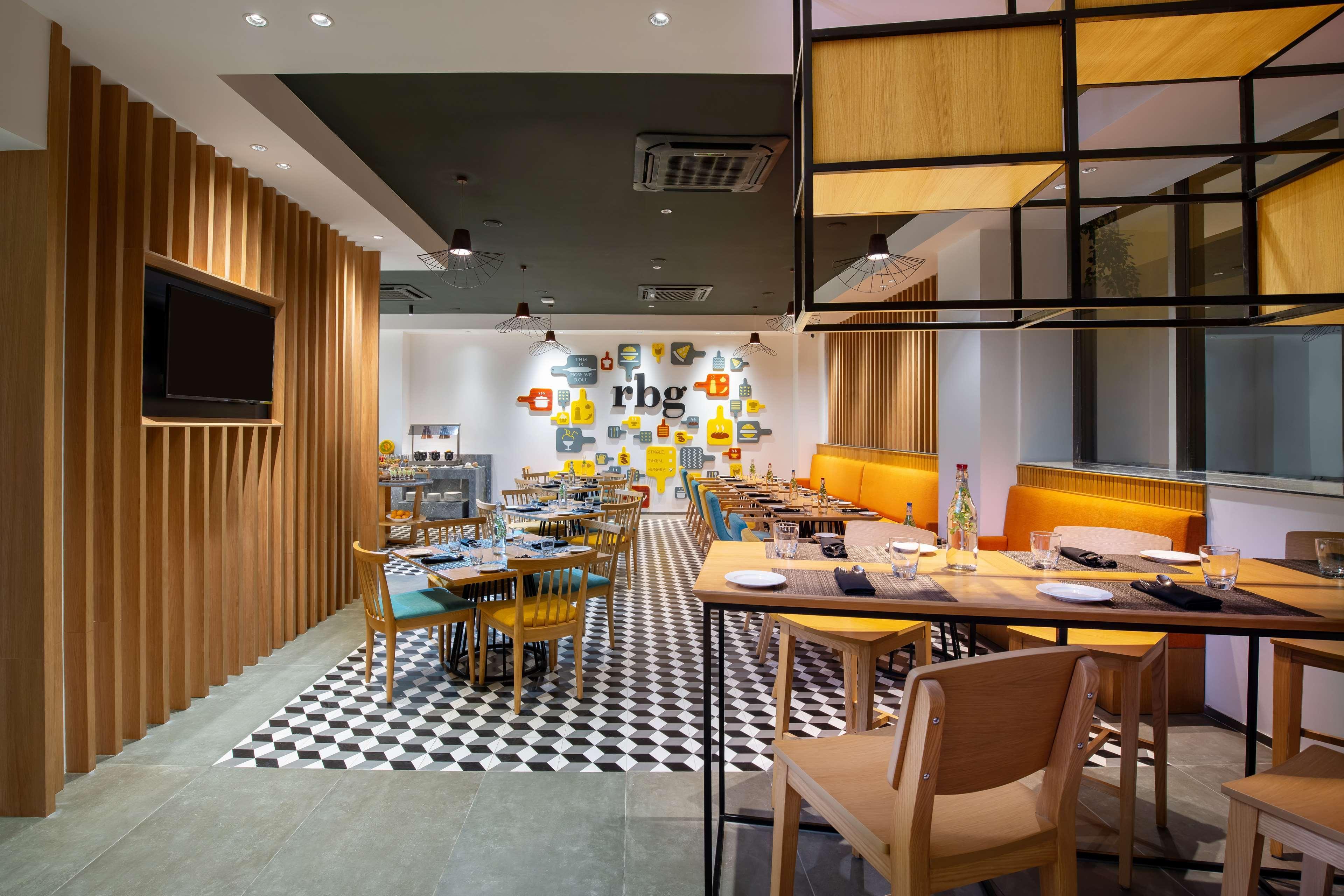 Park Inn By Radisson Gwalior Luaran gambar